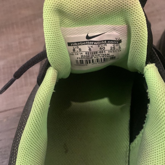 🔴SOLD 🔴 Nike running shoes - Picture 4 of 4